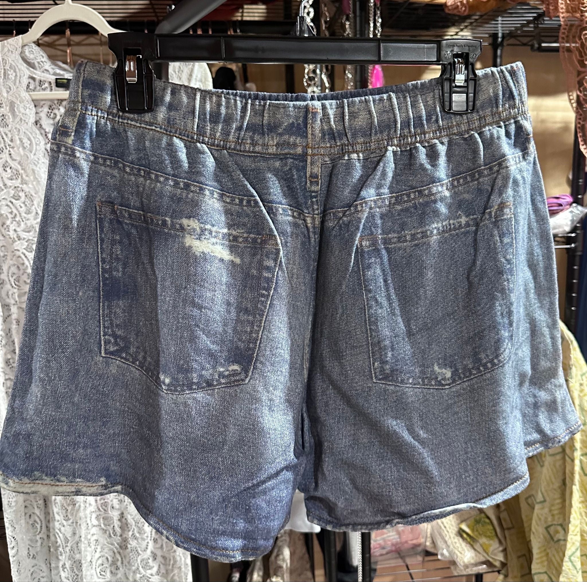 Line French Terry Lightweight Shorts
